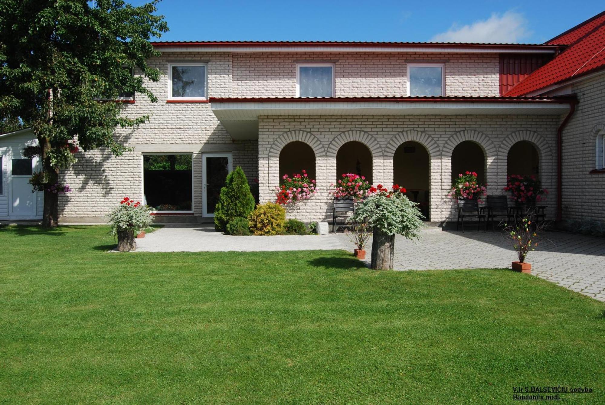Stasio Balseviciaus Homestead Raudonė Extérieur photo